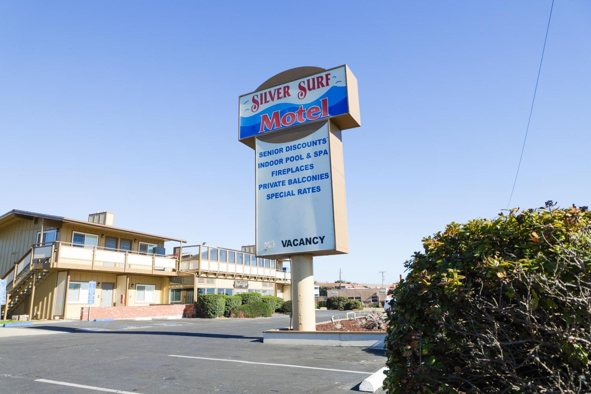 Silver Surf Motel San Simeon Eksteriør billede